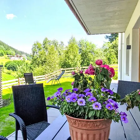 File By Interhome Wenns