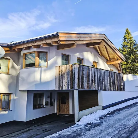 File By Interhome Wenns